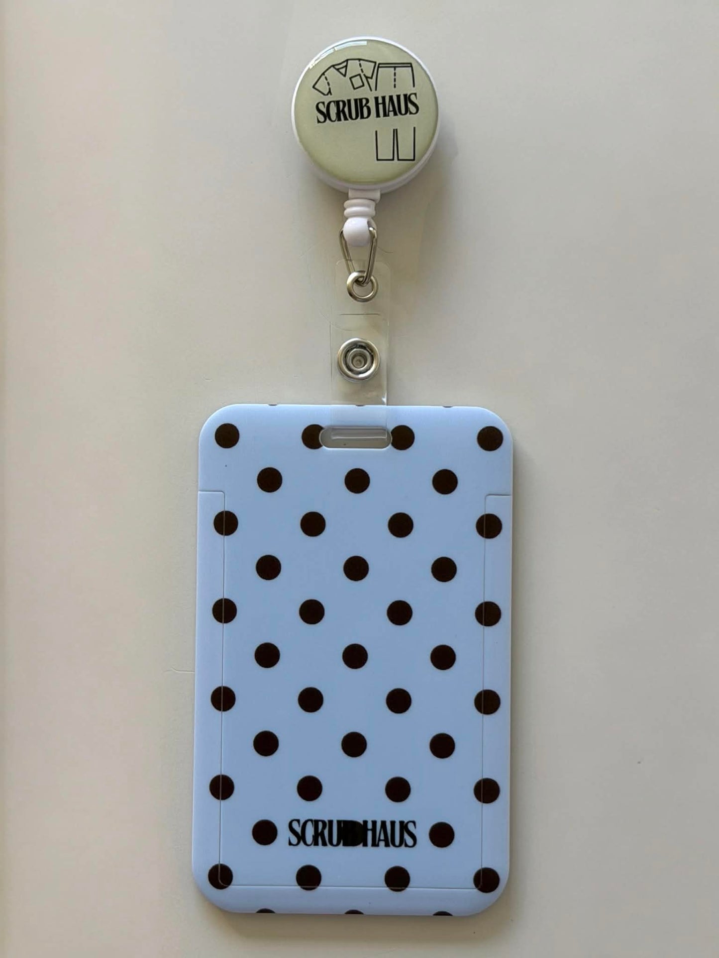 Soft Breeze Portrait ID Card Holder & Reel