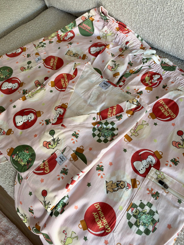 OG Merry Green-Chmas Scrub Set